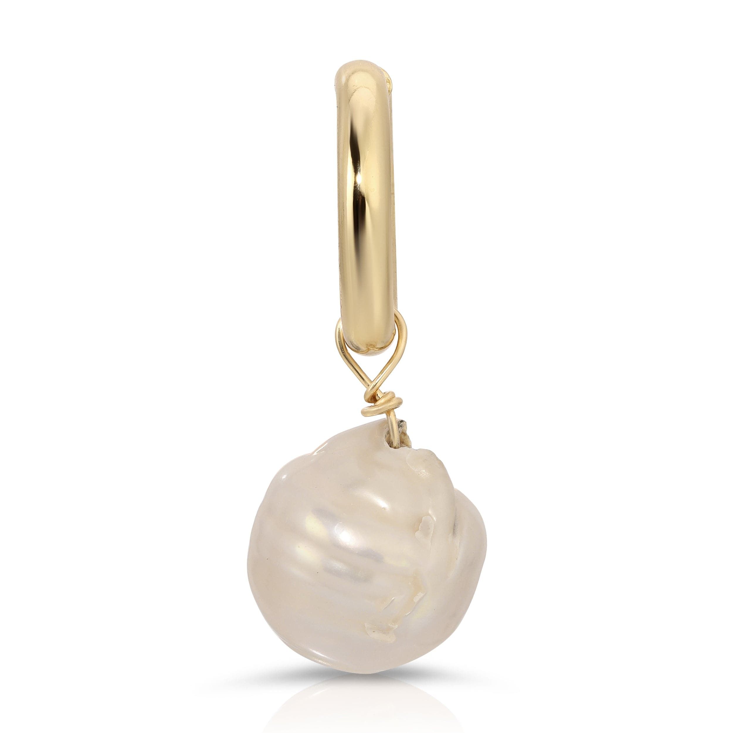 Gold hoop earring with baroque pearl from the Large Baroque Pearl Pendant collection