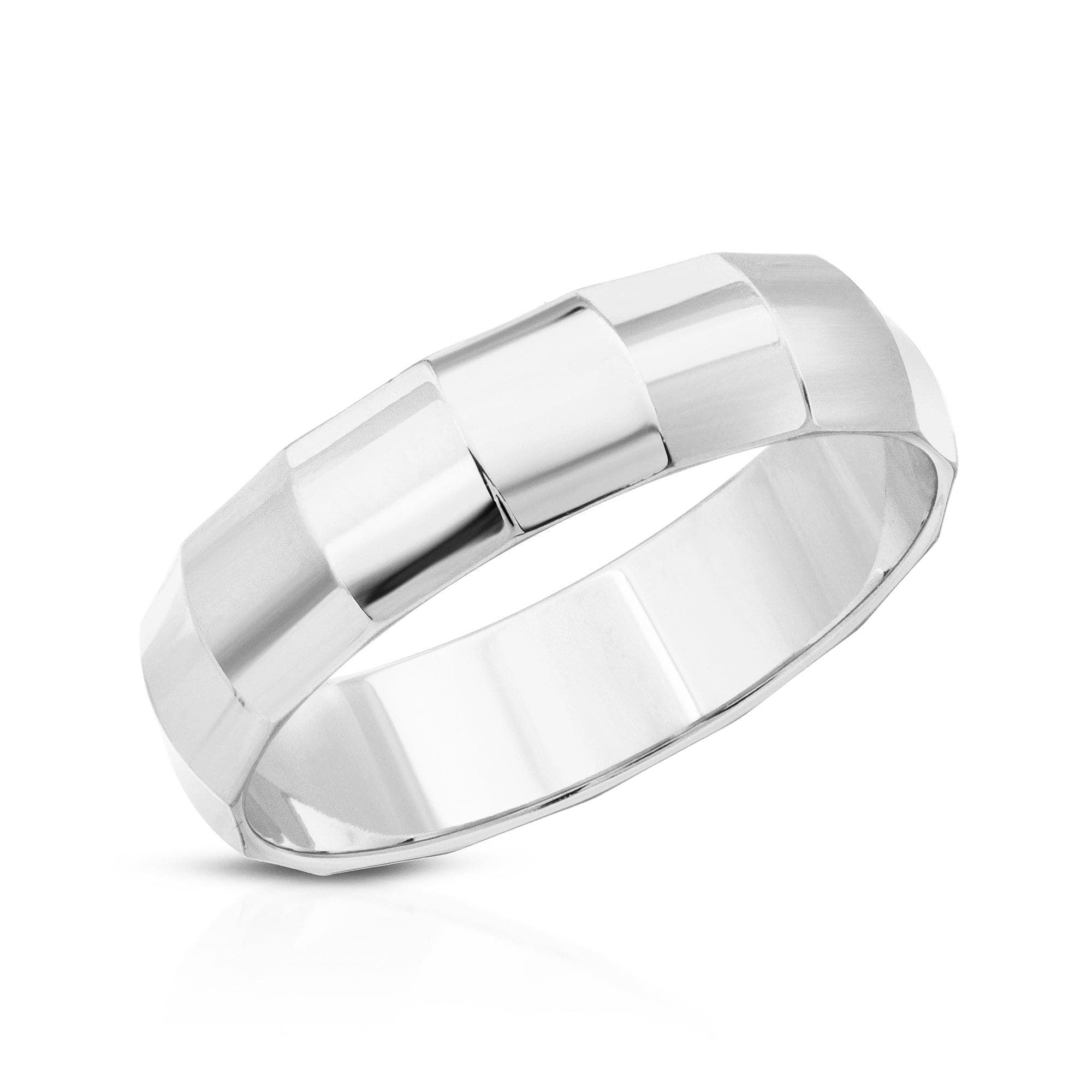 Silver geometric patterned Rylie Ring with modern style and sleek design