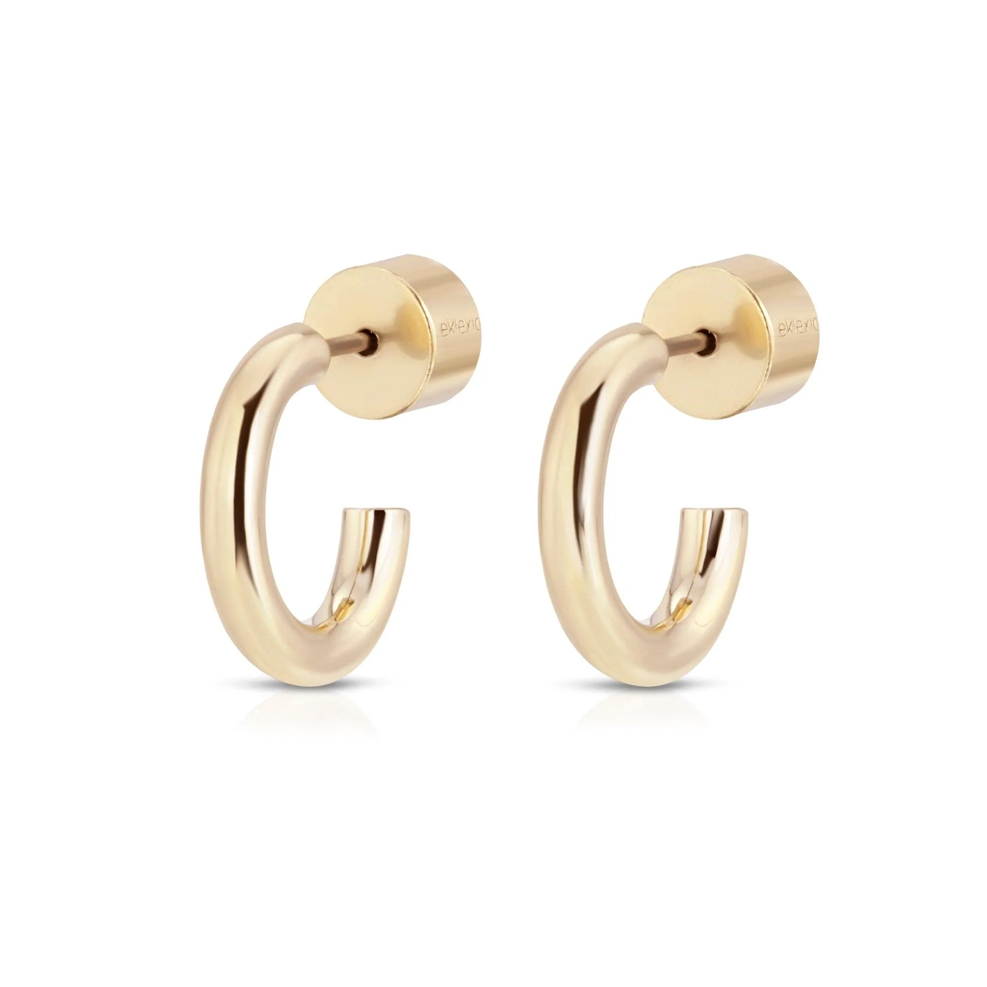 Lisa Huggie Hoops gold hoop earrings made of recycled brass and hypoallergenic surgical steel